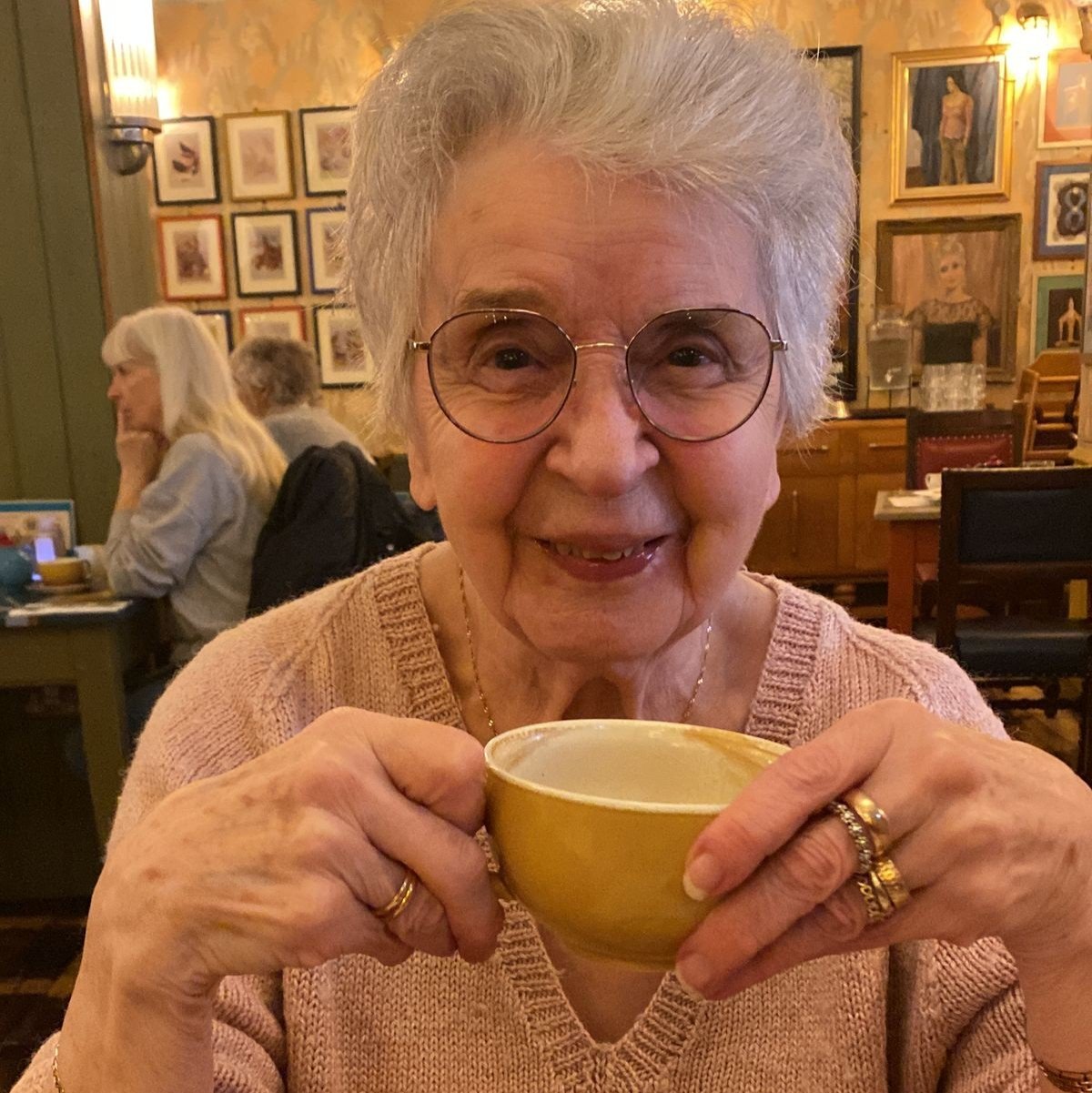 Customer Testimonial Profile